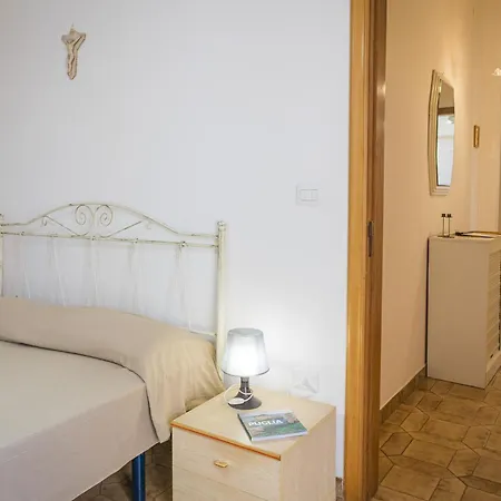 Apartment Torre Lapillo Sea View - Happy
