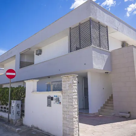 Apartment Torre Lapillo Sea View - Happy Porto Cesareo